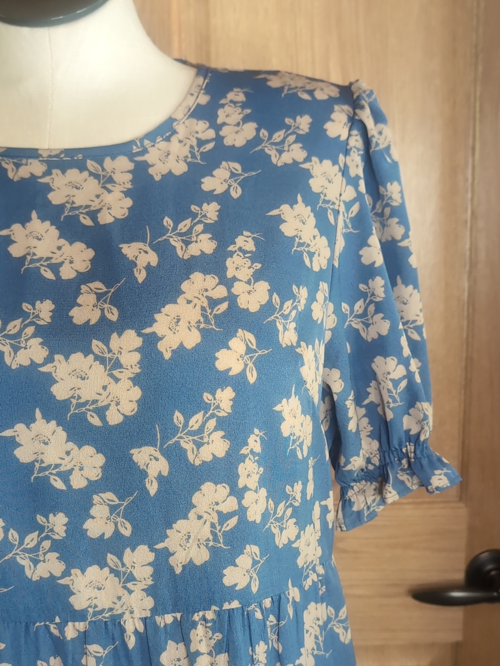 NWT Sz XL Pretty Garden Blue Floral Tiered Midi Dress - Picture 2 of 8
